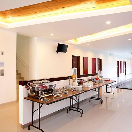 Amaris Hotel Dewi Sri - Bali Legian  Exterior photo